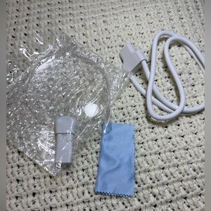 Wearable Magnifying Lens for Knitting, Embroidery & Cross Stitch | NIB